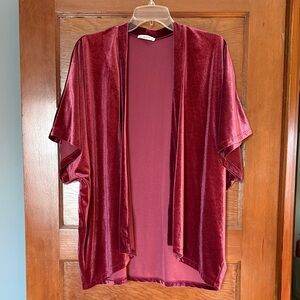 Ginger G Velvet Open-Front Kimono Cardigan in Burgundy